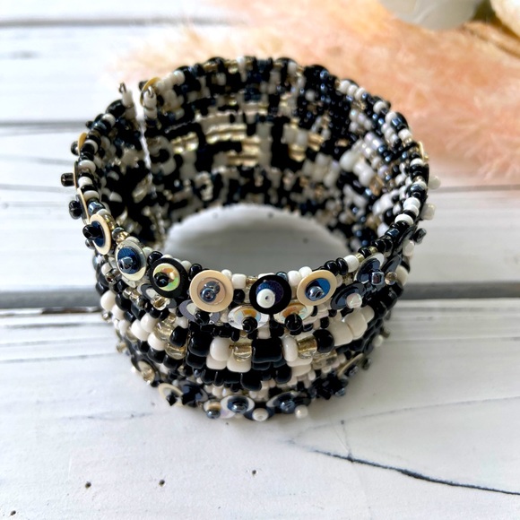 Beaded Cuff Bangle with Sequin (Black/ White/ Peacock) - Adjustable - Picture 1 of 3
